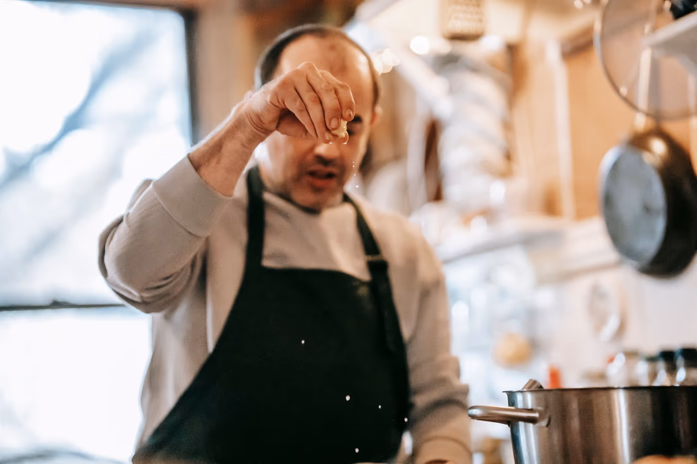 Private chef selecting local seasonal products for a gastronomic meal at home in Brossard